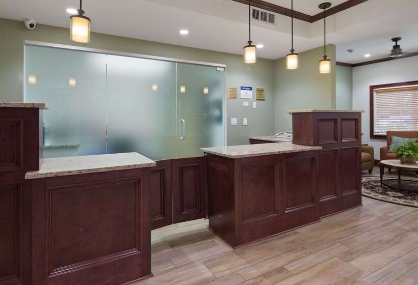 Отель Best Western Patriots Point