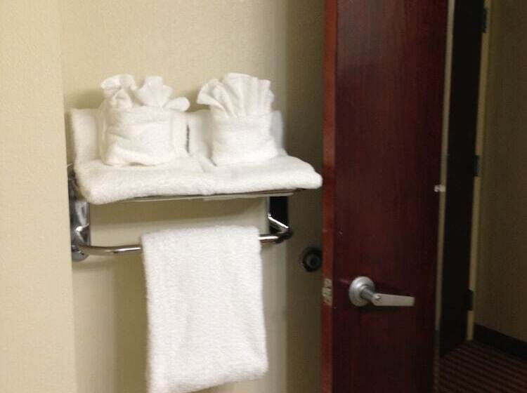 Отель Best Western Patriots Point