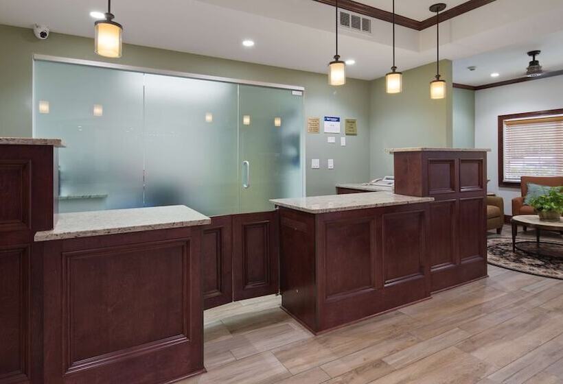 Отель Best Western Patriots Point