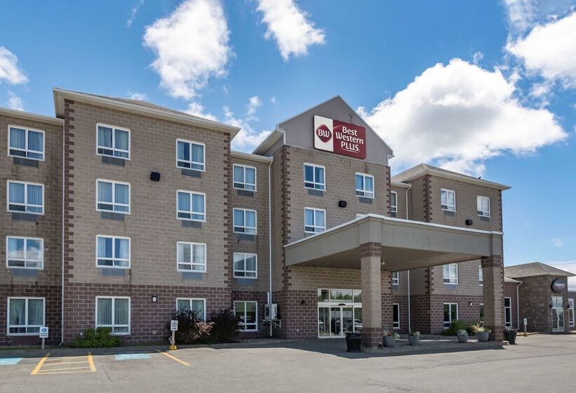 Best Western Plus Dartmouth Hotel & Suites