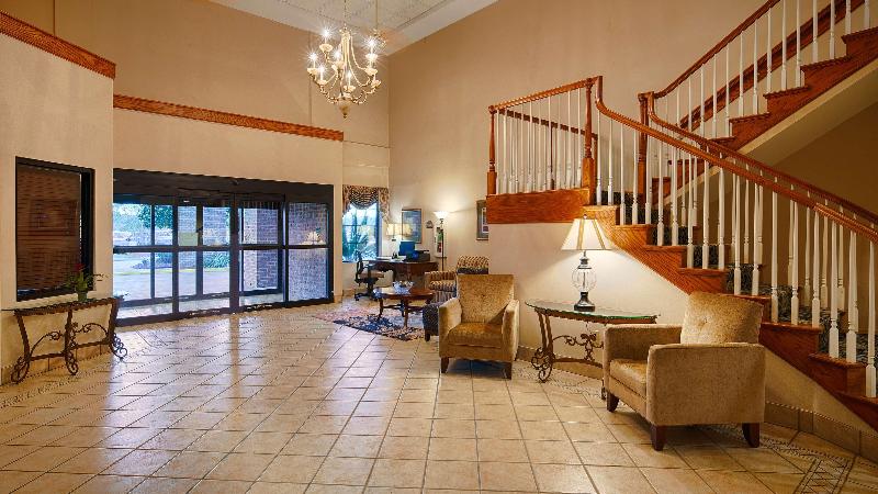 Best Western Plus Executive Hotel & Suites