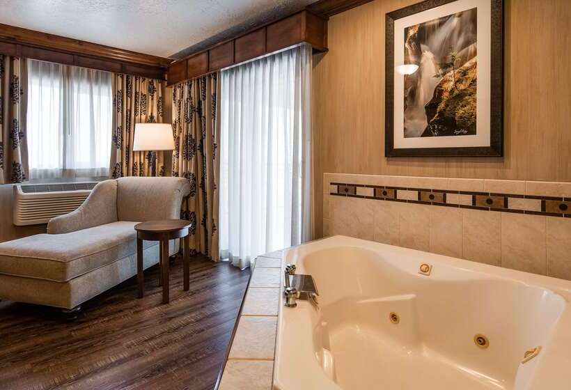 בית מלון כפרי Best Western Plus Flathead Lake Inn And Suites