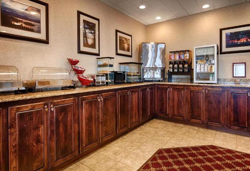 בית מלון כפרי Best Western Plus Flathead Lake Inn And Suites