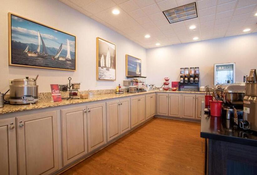 בית מלון כפרי Best Western Plus Flathead Lake Inn And Suites