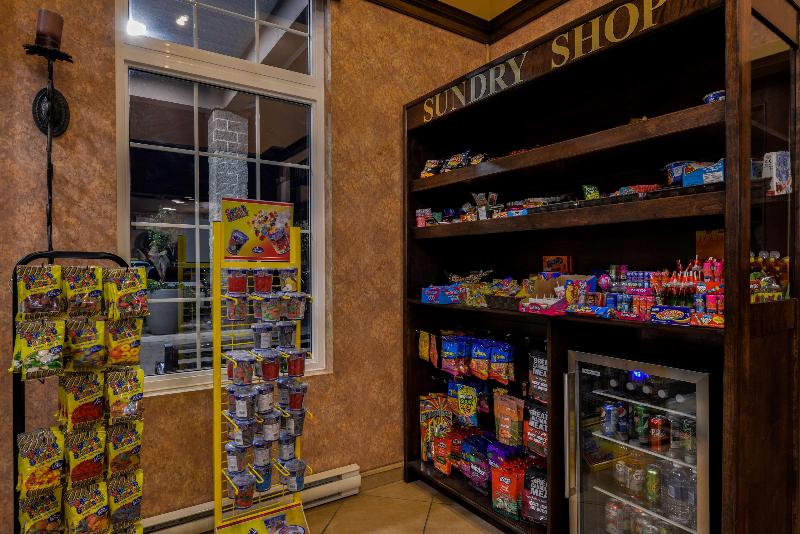 Best Western Plus Fredericton Hotel & Suites