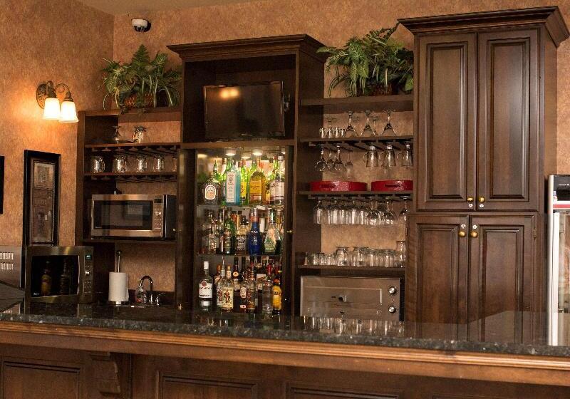 Best Western Plus Fredericton Hotel & Suites