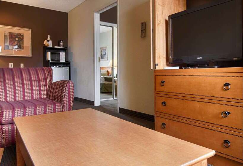 호텔 Best Western Plus Newport News