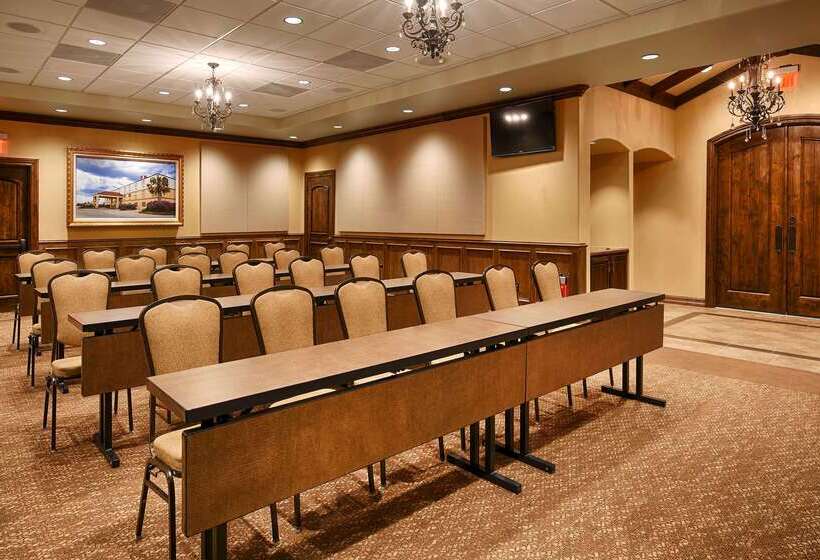 فندق Best Western San Isidro Inn