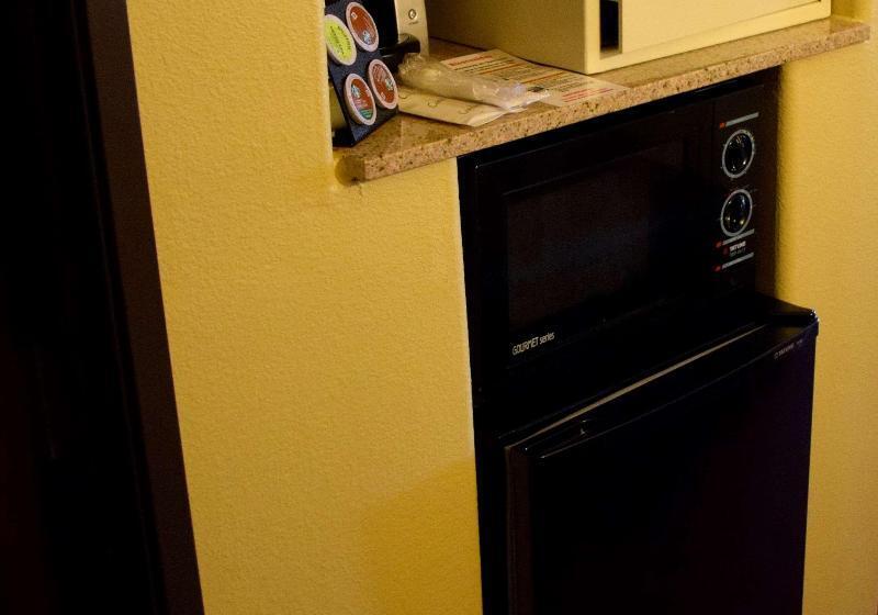 فندق Best Western San Isidro Inn