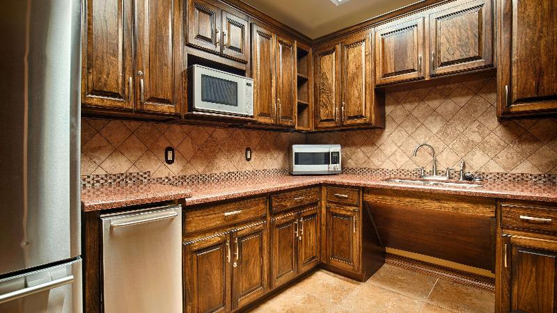 فندق Best Western San Isidro Inn