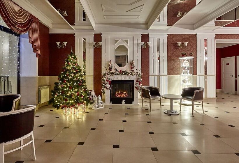 هتل Bogemia On Vavilova Street