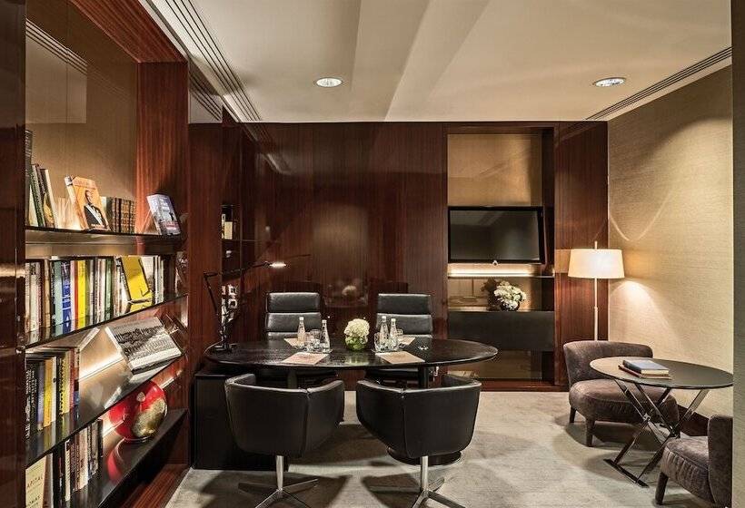 Bulgari Hotel London