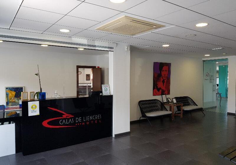 Отель Calas De Liencres