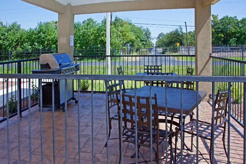 בית מלון כפרי Candlewood Suites   Texas City, An Ihg