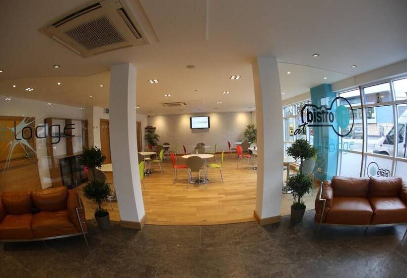 Citilodge Wakefield Hotel By Roomsbooked