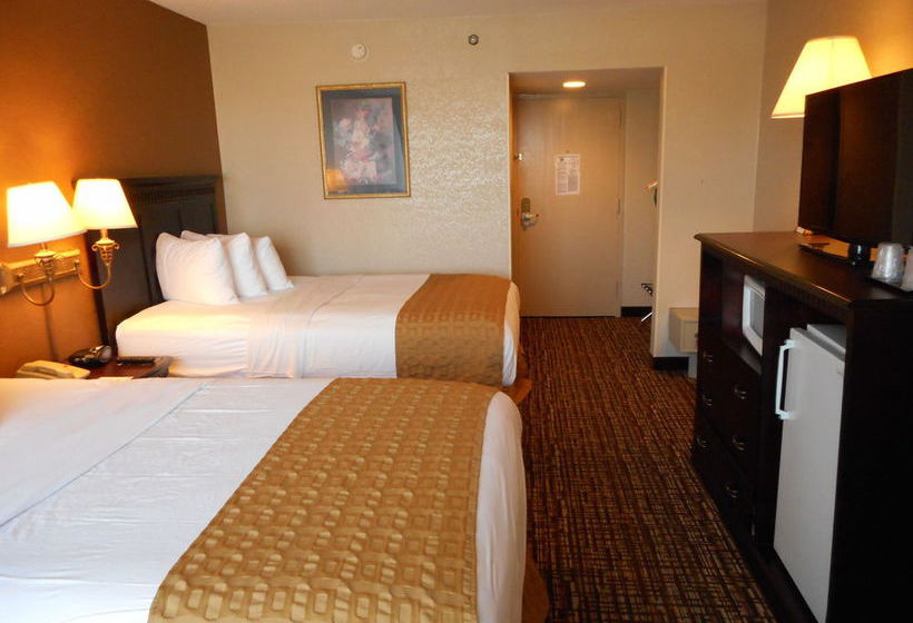 酒店 Quality Inn Near Hampton Coliseum