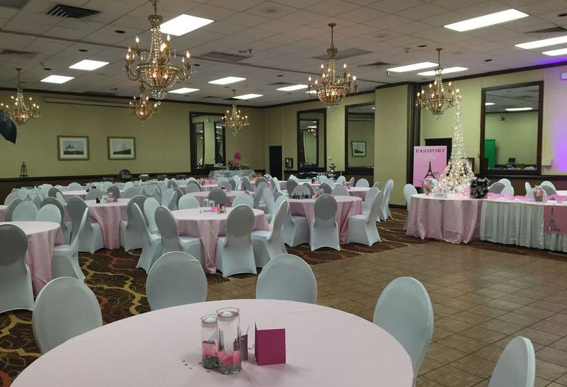 酒店 Quality Inn Near Hampton Coliseum