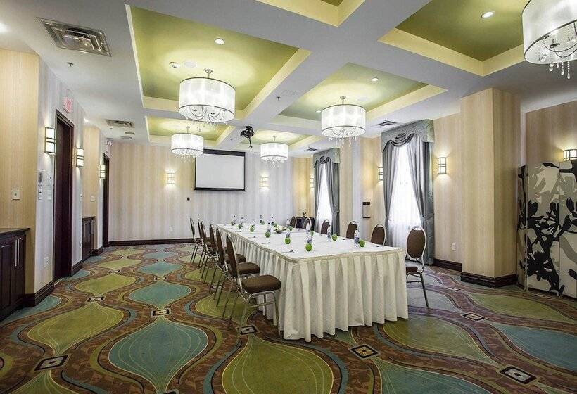 Comfort Hotel Bayer S Lake