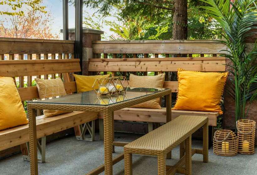 בית מלון כפרי Comfort Inn & Suites