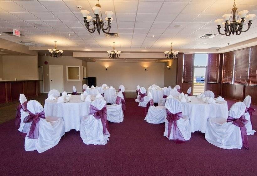 בית מלון כפרי Comfort Inn & Suites