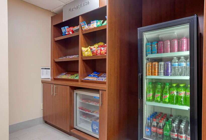 هتل Comfort Suites Fultondale I65 Near I22