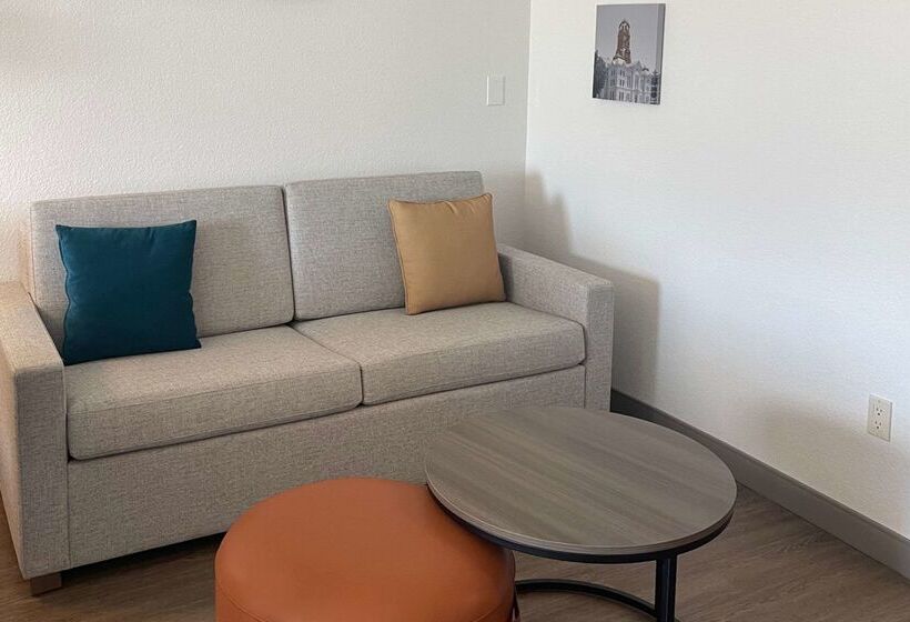 호텔 Comfort Suites Granbury