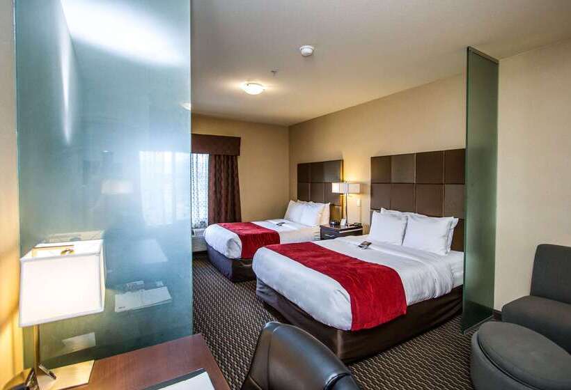 酒店 Comfort Suites Kelowna