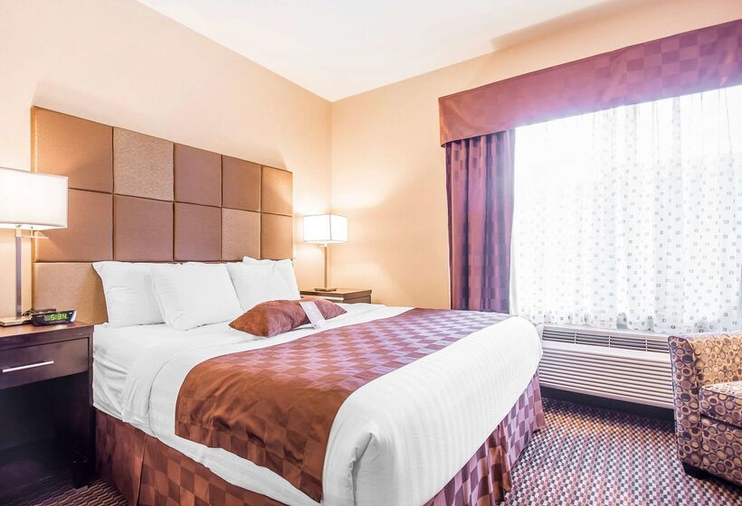 酒店 Comfort Suites Kelowna