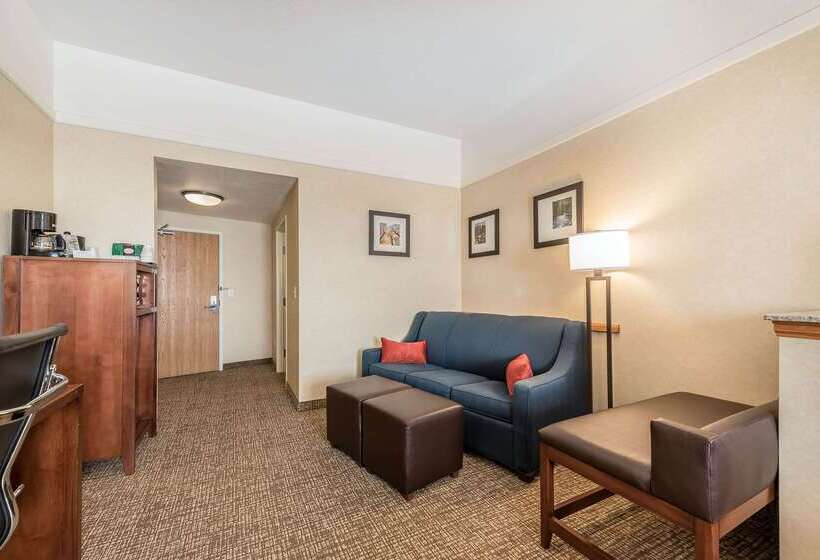 فندق Comfort Suites Longmont