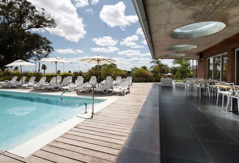 Отель Costa Colonia  Riverside Boutique