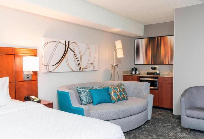 בית מלון כפרי Courtyard Louisville Downtown