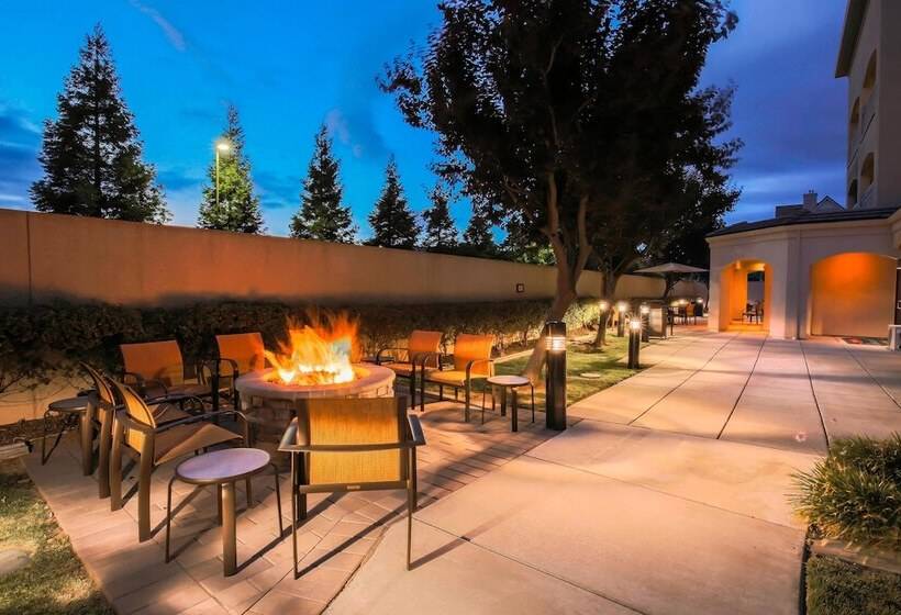 فندق Courtyard By Marriott San Jose South/morgan Hill