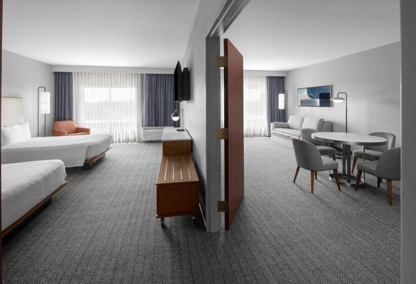 فندق Courtyard Tampa Oldsmar