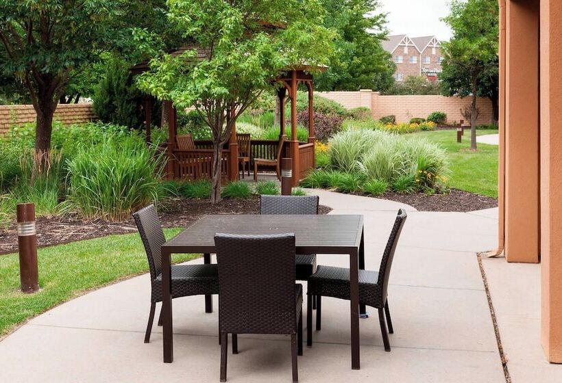 酒店 Courtyard By Marriott Wichita East