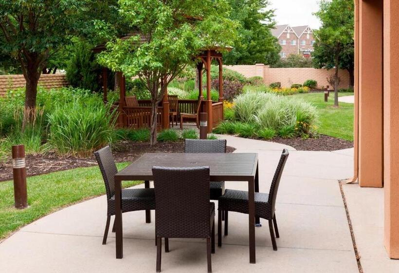 酒店 Courtyard By Marriott Wichita East