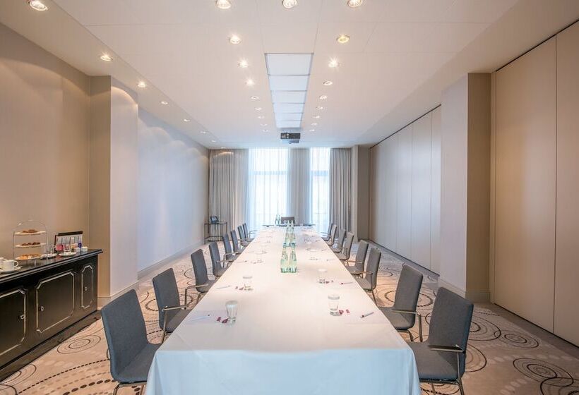 Berlin Potsdamer Platz by Leonardo Hotels