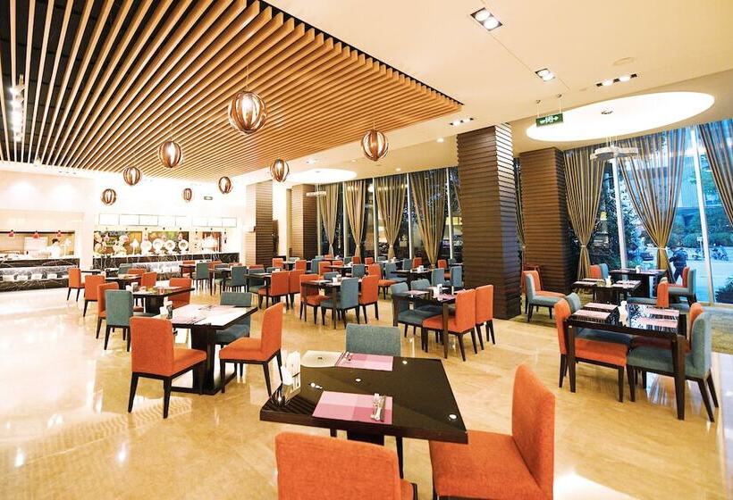 Otel Crowne Plaza Shanghai Xiayang Lake, An Ihg