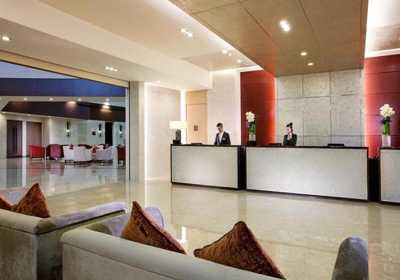 호텔 Crowne Plaza Shanghai Xiayang Lake, An Ihg