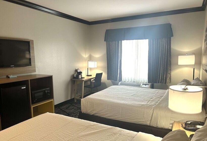 هتل Days Inn By Wyndham Baton Rouge I 10