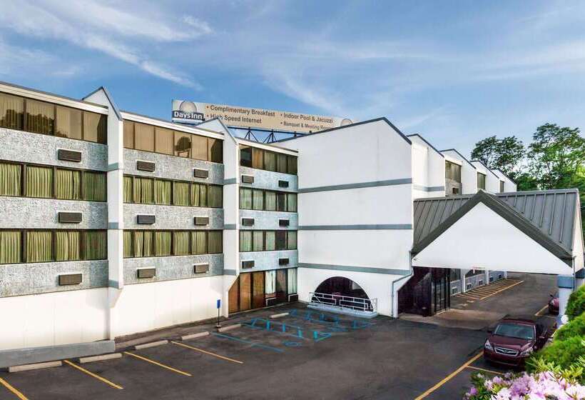هتل Days Inn By Wyndham Scranton Pa
