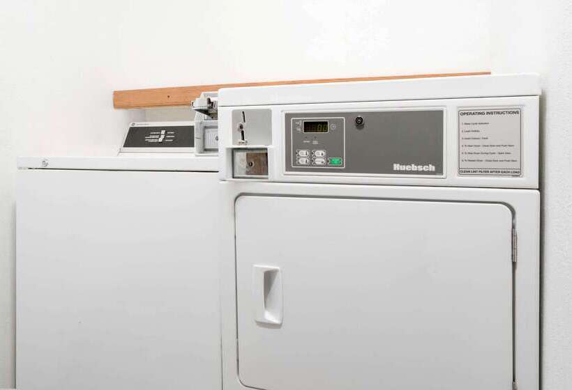 فندق Days Inn By Wyndham St Cloud