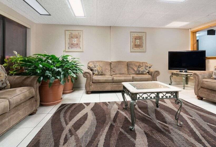 فندق Days Inn By Wyndham St Cloud