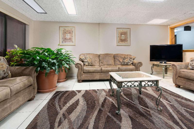 فندق Days Inn By Wyndham St Cloud