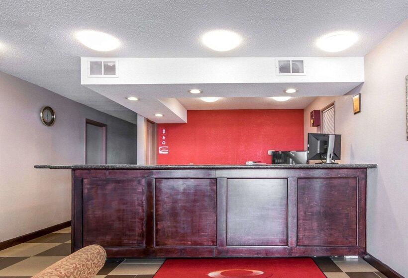 בית מלון כפרי Econo Lodge