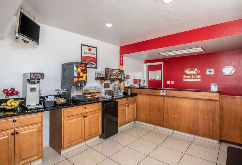 هتل Econo Lodge Near The University Of Arizona