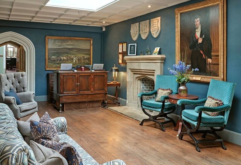 ホテル Ellenborough Park