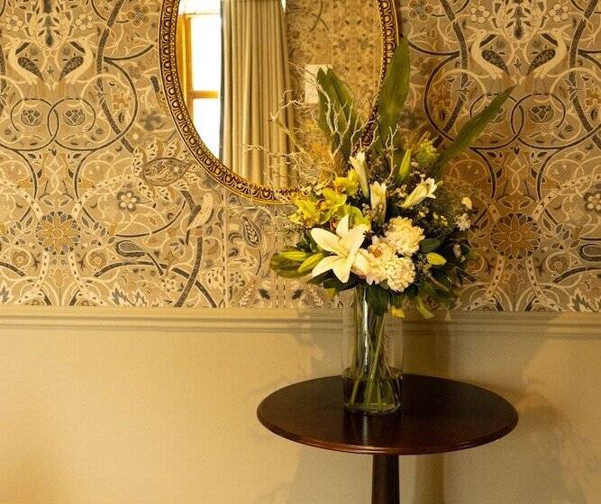 ホテル Ellenborough Park