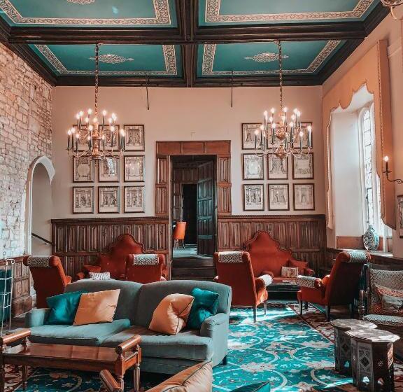 ホテル Ellenborough Park