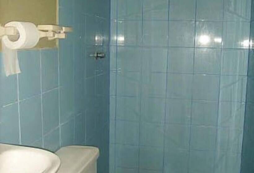 בית מלון כפרי Eloy Alfaro   Hostel