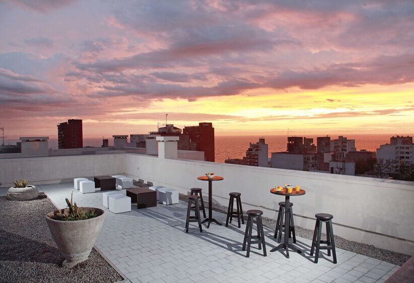 Отель Esplendor By Wyndham Montevideo Cervantes